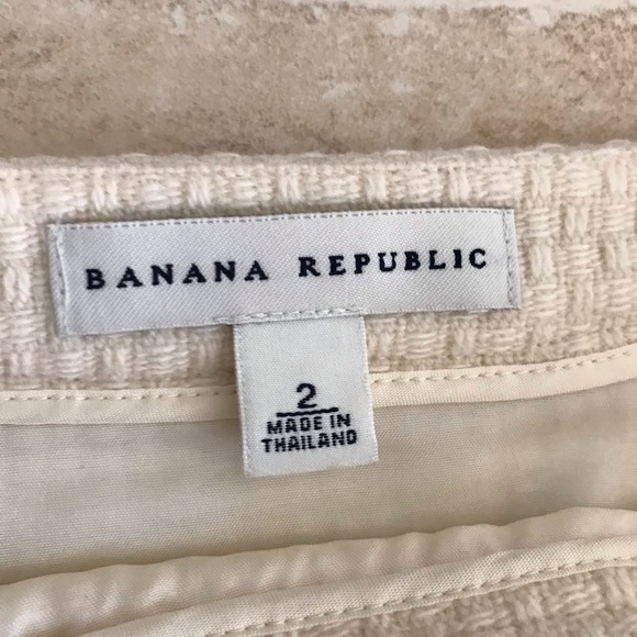 Banana Republic Tweed Skirt - Picture 4 of 5